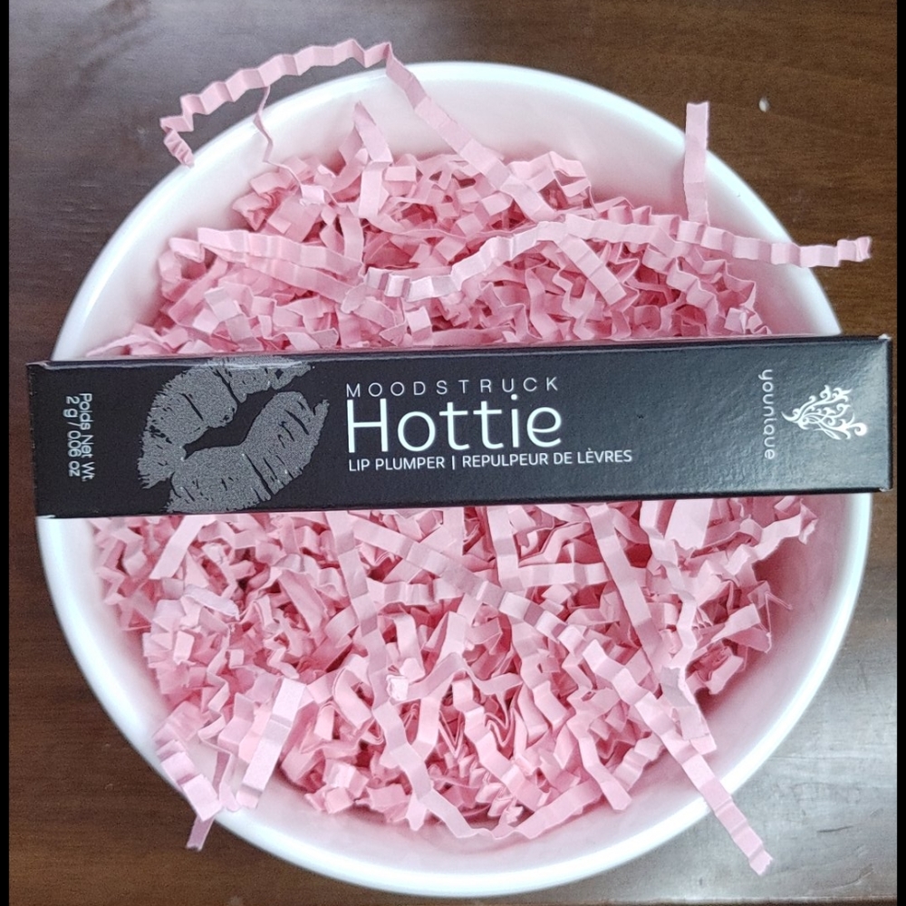 Younique Hottie Lip Plumper Original New